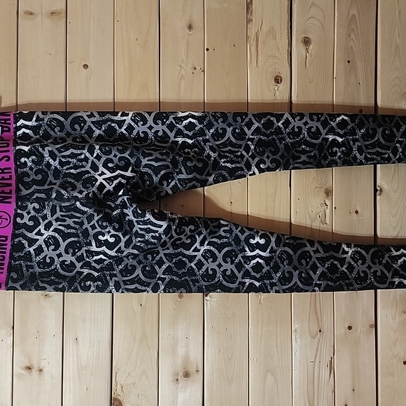 Zumba Fittness Dance Leggings Size Spicey INSTRUCTOR - Picture 7 of 7